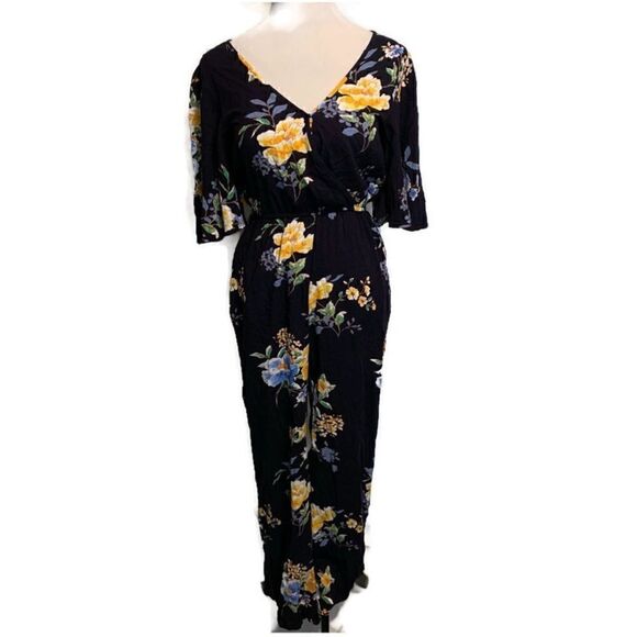 Band of Gypsies Navy and Floral Jumpsuit Sz S - Picture 1 of 4